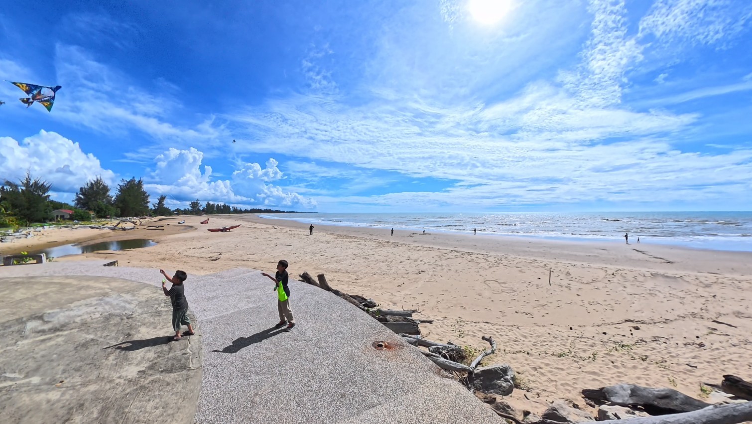 Bungai Beach white sand